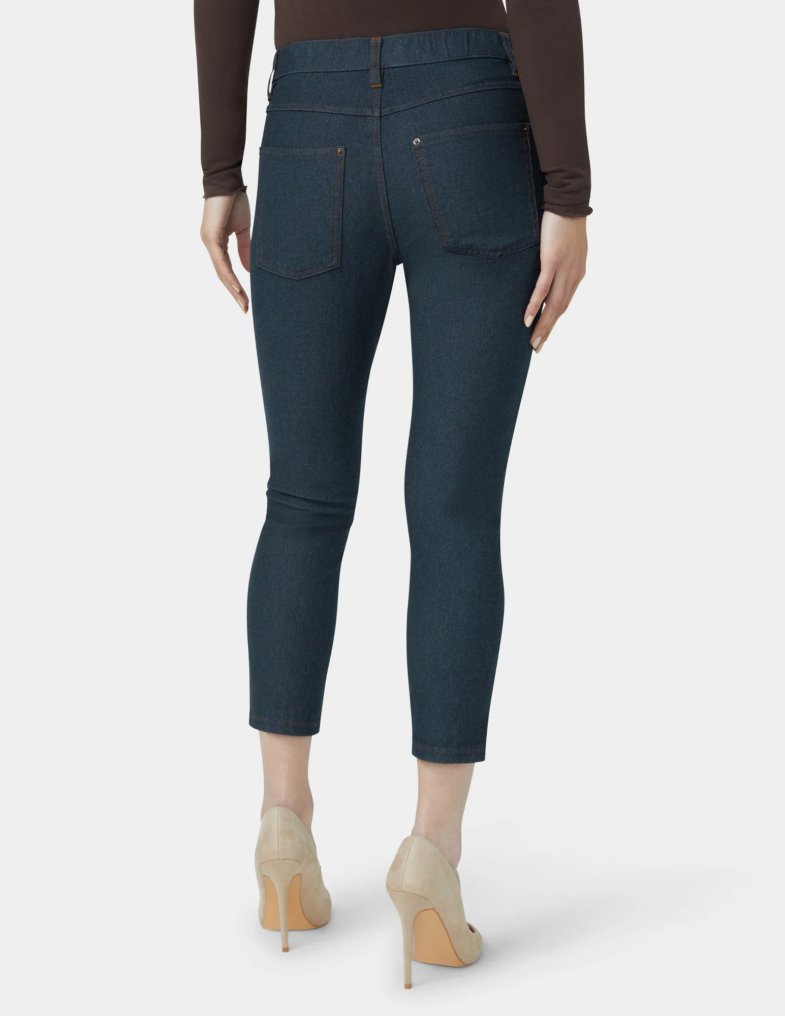 Essential Denim Mid-Rise Capri - Image 3